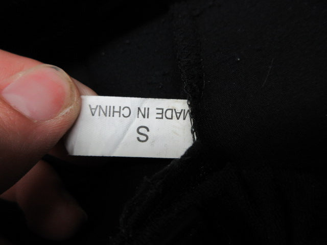 Load image into Gallery viewer, Used Shield Padded Hockey Girdle - Size Youth Small
