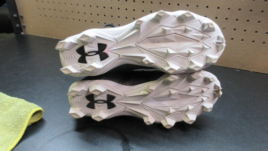 Used Under Armour Football Cleats - Size Youth 6