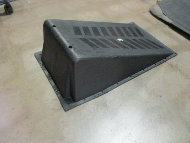 Load image into Gallery viewer, Used Bravo Sports Skate Ramp

