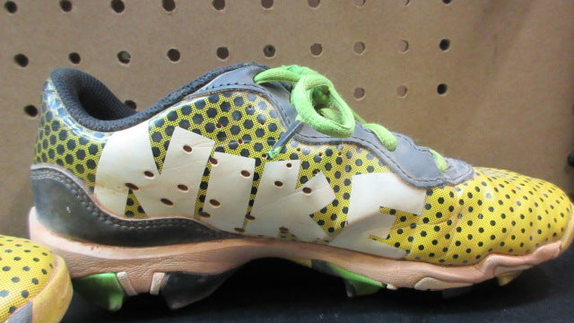 Load image into Gallery viewer, Used Nike Kids Alpha Huarache 4 Keystone Baseball Cleats - Size Youth 4.5

