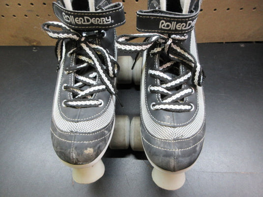 Used Roller Derby FireStar Roller Skates - Size Youth 4