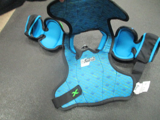 Used Bauer Youth Large Hockey Shoulder Pads