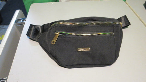 Used Fashion Jingpin Creations Fanny Pack - Black