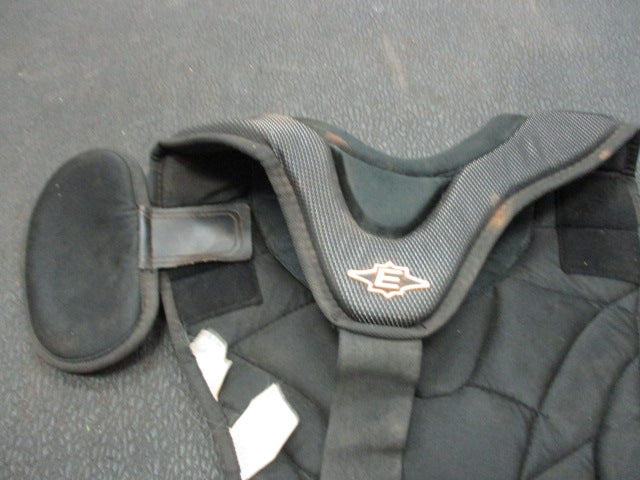 Load image into Gallery viewer, Used Easton Youth Catchers Chest Protector
