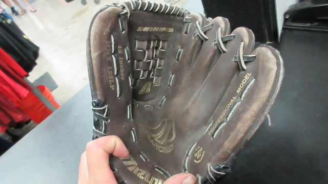 Load image into Gallery viewer, Used Mizuno Franchise 12&quot; Glove - RHT
