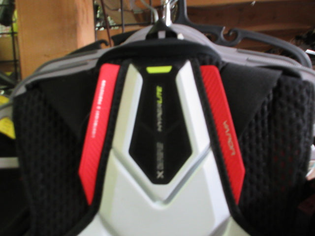 Load image into Gallery viewer, Used Bauer Vapor Hyperlite Hockey Shoulder Pads - Size Senior Large
