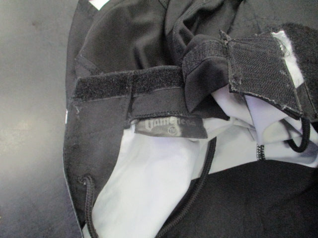 Load image into Gallery viewer, Used Gameness Train For Life Grappling Shorts Size Youth Medium
