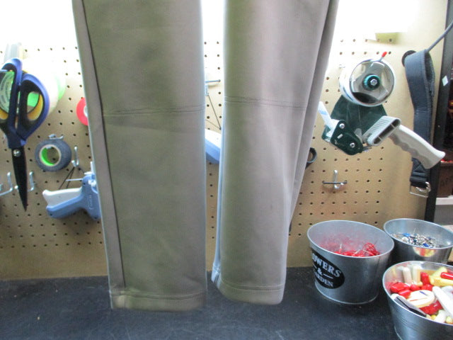 Load image into Gallery viewer, Used Marucci Open Bottom Baseball Pants - Size Large
