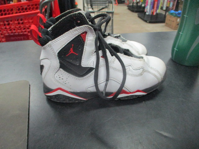Load image into Gallery viewer, Used Jordan True Flight Youth 13c Basketball Shoes
