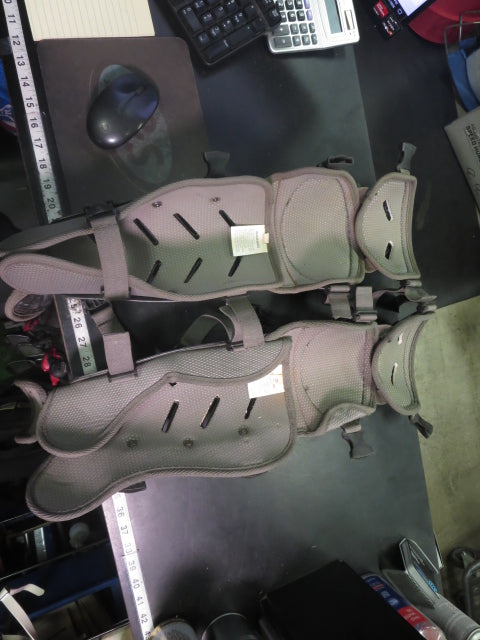Load image into Gallery viewer, Used Adidas Catchers Shin Guards 17"
