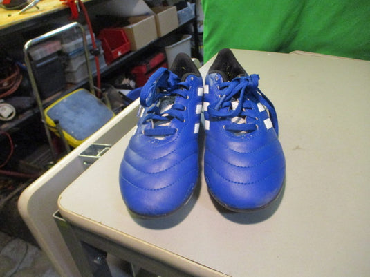 Used Adidas Size 3 Soccer Cleats