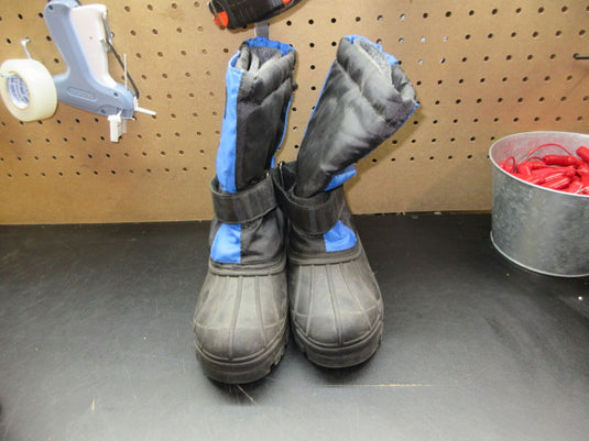 Used Arctic Ridge Winter Snow Boots - Size 3