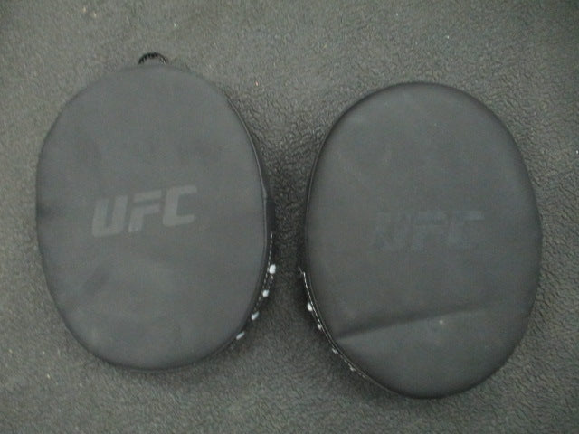 Load image into Gallery viewer, Used UFC Black Punch Mitts
