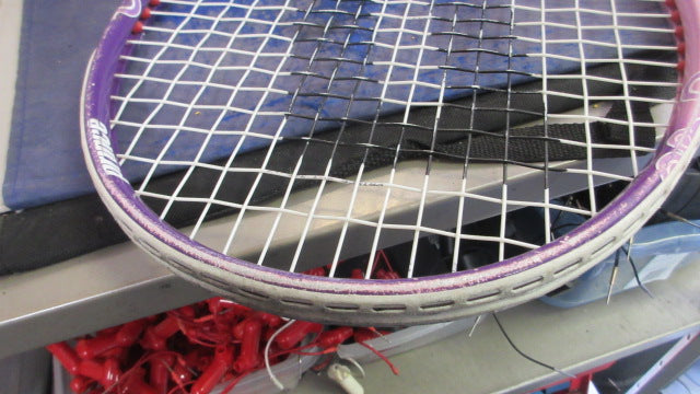 Load image into Gallery viewer, Used Prince Wimbeldon Sharapova 27&quot; Tennis Racquet - wear on rim
