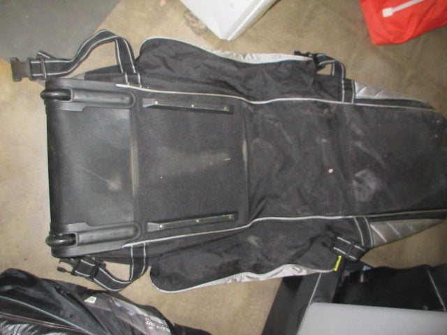 Load image into Gallery viewer, Used Datrek Shuttle Golf Rolling Travel Bag
