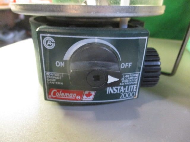 Load image into Gallery viewer, Used Coleman Canada Insta Lite Portable Propane Lantern Model 5429
