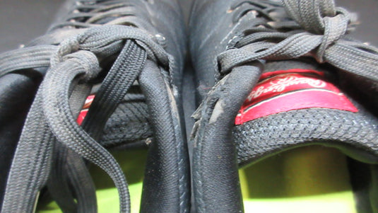 Used Rawlings Division Low Youth Baseball Cleats - Size 2.5