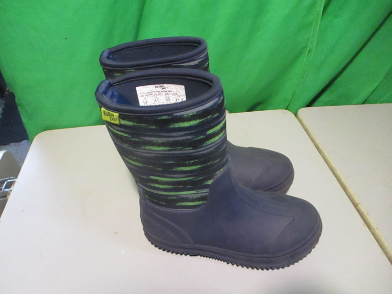 Load image into Gallery viewer, Used Western Chef Kids Size 12 Winter Rain Boots
