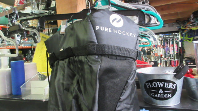 Load image into Gallery viewer, Used Pure Hockey Youth Breezers - Size Small
