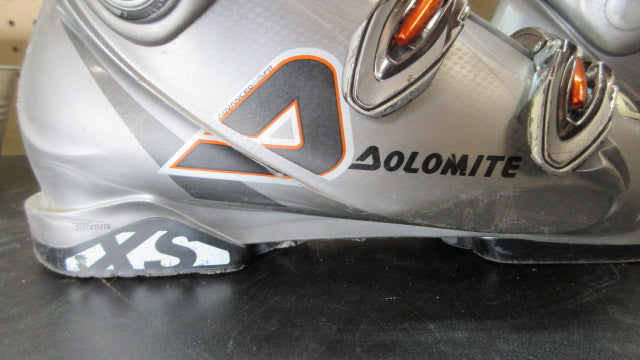 Load image into Gallery viewer, Used Dolomite XS Seven 07 Ski Boots - Size 26-26.5
