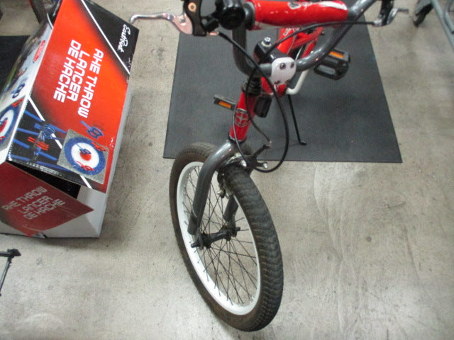 Load image into Gallery viewer, Used Schwinn Tilt 20&quot; Kids BMX Bike (As Is - Needs Tune Up)
