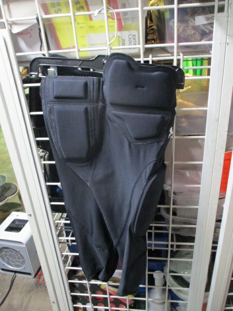Used Under Armour Gameday Football Pants Adult Size Small