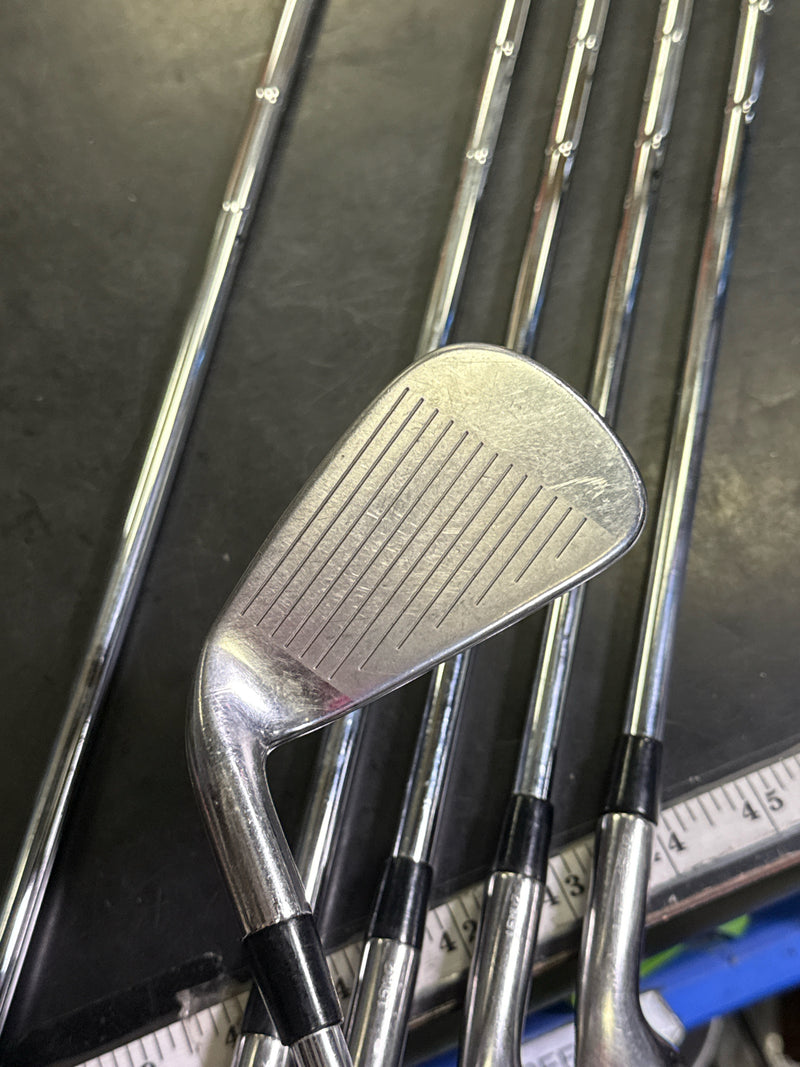 Load image into Gallery viewer, Used Titleist AP1 Dual Cavity Tungsten Nickel Core 6pc Right Hand Iron Set
