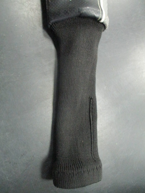 Load image into Gallery viewer, Used TaylorMade M2 Hybrid Head Cover (Has Wear)
