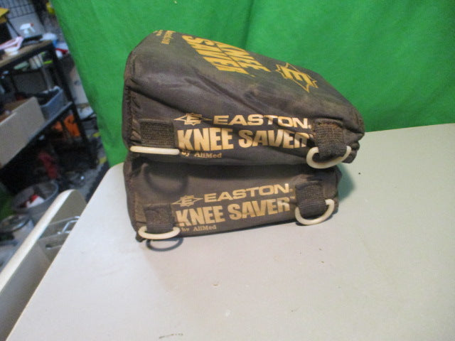 Load image into Gallery viewer, Used Easton Catchers Knee Savers
