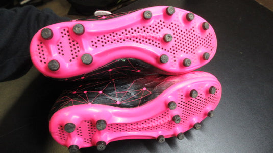 Used Hanani Soccer Cleats - Size 1