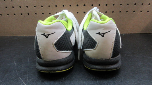 Used Mizuno Women's Player's Trainer 2 Softball Turf Shoe - Size 6.5