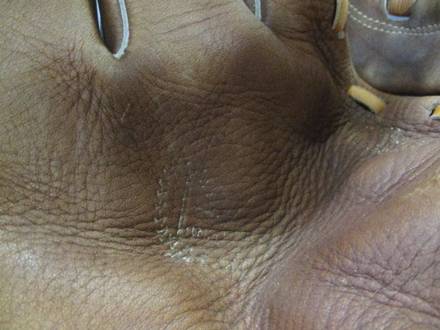 Load image into Gallery viewer, Used Vintage Geo A Reach Co Leather Glove - NEEDS RELACE

