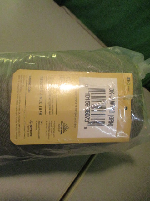 Load image into Gallery viewer, Dakine Ultralight Lightweight Camp Table
