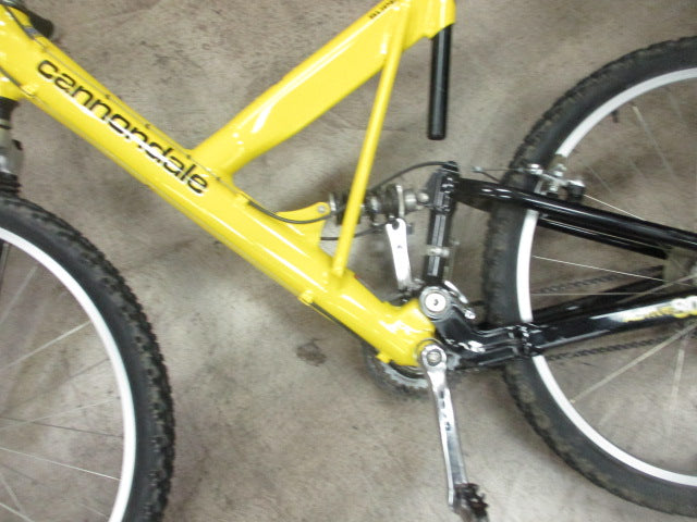 Load image into Gallery viewer, Used Cannondale Super V 500 21-Speed Mountain Bike
