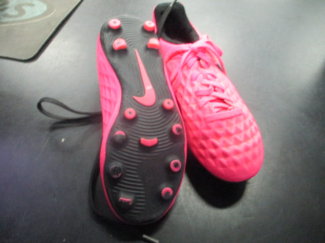 Load image into Gallery viewer, Used Nike Tiempo Soccer Cleats Size 13
