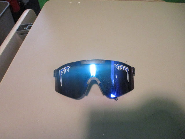 Load image into Gallery viewer, Used Pit Viper The Midnight Original 2.0 Glasses
