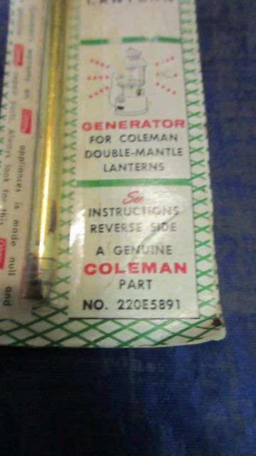 Load image into Gallery viewer, Coleman Lantern Generator - Like New
