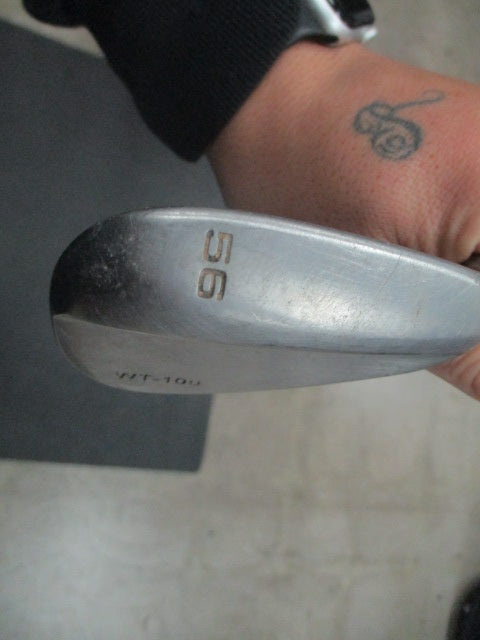 Load image into Gallery viewer, Used US Kids Grind WT-10u 12 Deg 56 Deg Junior Wedge - RH
