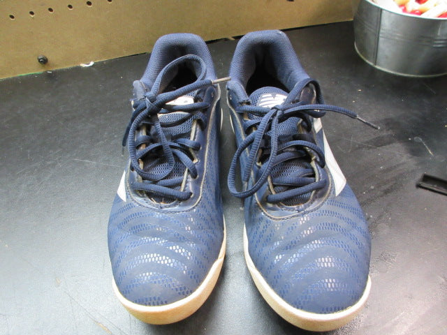 Load image into Gallery viewer, Used New Balance Baseball Cleats size 4 Navy
