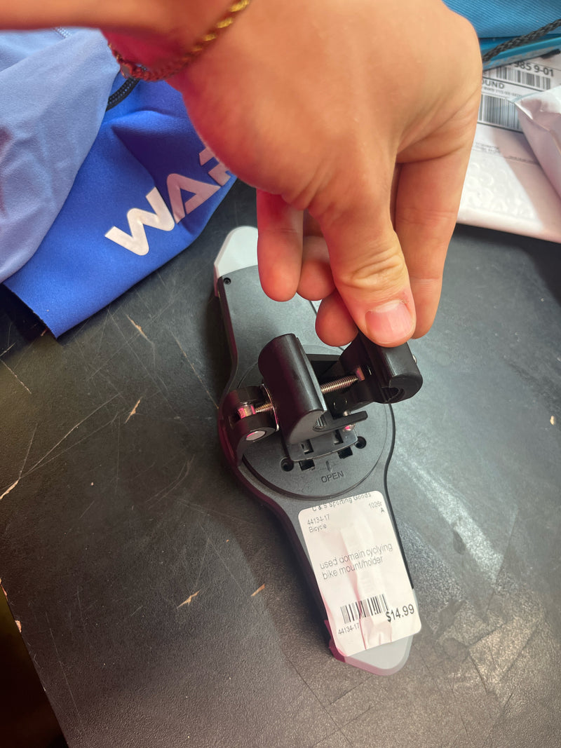 Load image into Gallery viewer, used domain cyclying bike mount/holder
