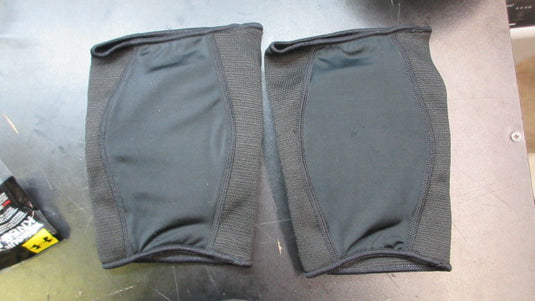 Under Armour Volleyball Knee Pads - Size L/XL