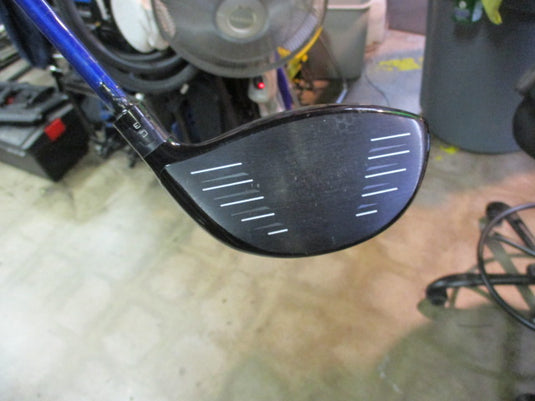 Used Titleist 915 D2 10.5 Deg Lefty Driver Reg Flex