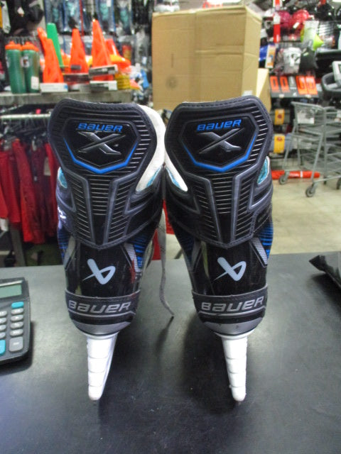 Load image into Gallery viewer, Used Bauer X Hockey Skates Size 8
