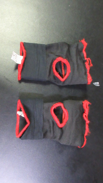 Load image into Gallery viewer, Used Starpro Fingerless Bag Gloves Size Large - Black/ Red
