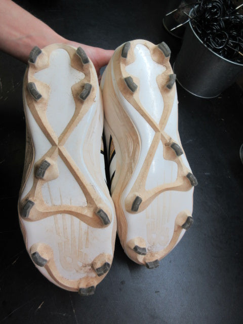 Load image into Gallery viewer, Used New Balance Fresh Foam 3000v7 Molded Baseball Cleats - Size 10
