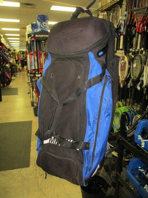 Used Mizuno Samurai Catcher's Wheel Bag in Blue