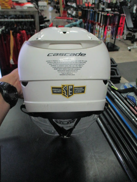 Load image into Gallery viewer, Used Cascade CS-R Youth Lacrosse Helmet With Throat Guard
