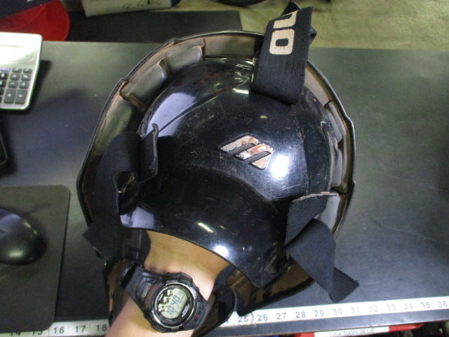 Load image into Gallery viewer, Used Mizuno Samurai Adult Catchers Helmet Size 7 - 7 5/8
