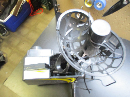 Used SKLZ Catapult Soft Toss Baseball Pitching & Fielding Trainer