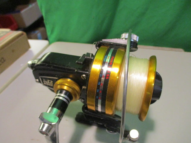 Load image into Gallery viewer, Used PENN 750SS High Speed 4.5:1 FISHING REEL
